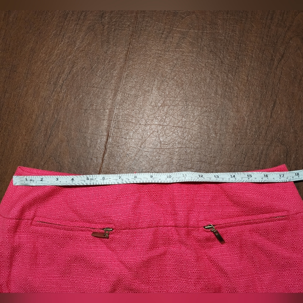 NWOT... East 5th Women's pink skirt - Picture 7 of 7